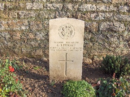 Gravestone of Reginald Harper Penney